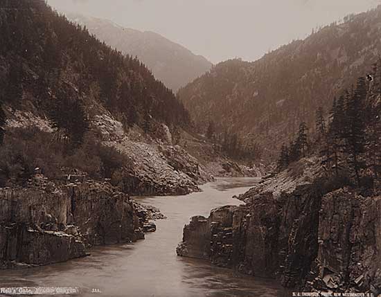 #147 ~ Thompson - Hell's Gate, Fraser Canyon, 322