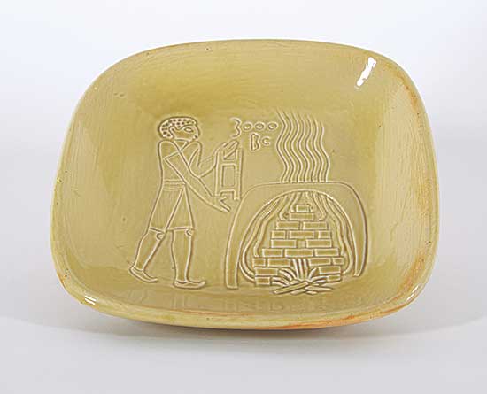 #2189 ~ Lindoe - Plate 3000 BC